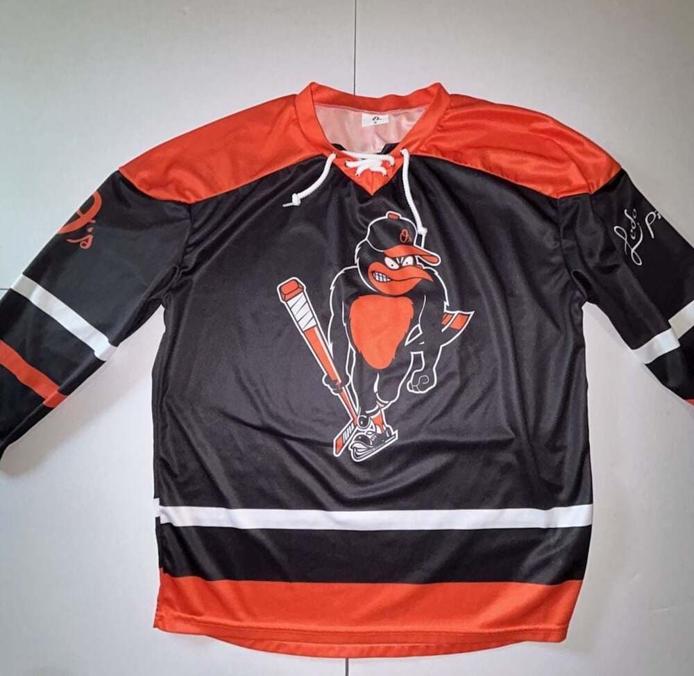 Baltimore Orioles O's Size Medium Ledo Pizza Promotional Hockey Jersey